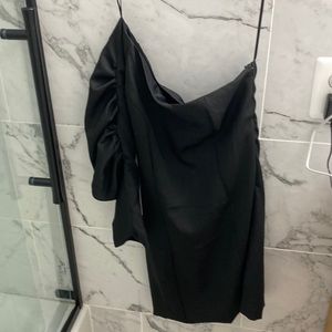 NWT DO+BE black dress